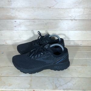 Brooks ghost 11 running black ebony , women’s 9.5